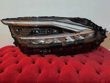 Laden Sie das Bild in den Galerie-Viewer, Frontscheinwerfer Nissan Qashqai I 100-8D02J Rechts Scheinwerfer Headlight SCH2416089213mr