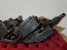 Laden Sie das Bild in den Galerie-Viewer, Frontscheinwerfer Nissan Qashqai I 100-8D02J Rechts Scheinwerfer Headlight SCH2416089213mr