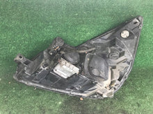 Laden Sie das Bild in den Galerie-Viewer, Frontscheinwerfer Renault Espace IV 8200394707 Xenon Rechts Headlight SCH2416583486ie