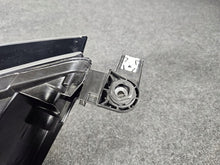 Laden Sie das Bild in den Galerie-Viewer, Frontscheinwerfer Seat Ateca 576941031C Links Scheinwerfer Headlight SCH2422257240sy