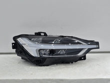 Laden Sie das Bild in den Galerie-Viewer, Frontscheinwerfer Volvo Xc60 II 31656617 Rechts Scheinwerfer Headlight SCH2422428169bq