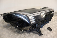 Laden Sie das Bild in den Galerie-Viewer, Frontscheinwerfer Volvo I 80000628 LED Rechts Scheinwerfer Headlight SCH2423666480bt