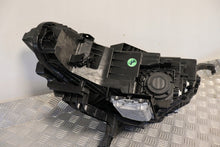 Laden Sie das Bild in den Galerie-Viewer, Frontscheinwerfer Volvo I 80000628 LED Rechts Scheinwerfer Headlight SCH2423666480bt