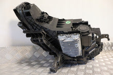 Laden Sie das Bild in den Galerie-Viewer, Frontscheinwerfer Volvo I 80000628 LED Rechts Scheinwerfer Headlight SCH2423666480bt