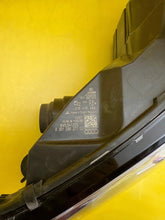 Laden Sie das Bild in den Galerie-Viewer, Frontscheinwerfer Audi A4 B9 8W0941005 Xenon Links Scheinwerfer Headlight SCH2427251077dh