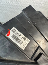 Laden Sie das Bild in den Galerie-Viewer, Frontscheinwerfer Opel E Combo 90145358 Rechts Scheinwerfer Headlight SCH2428285522sr