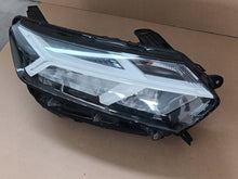 Laden Sie das Bild in den Galerie-Viewer, Frontscheinwerfer Dacia Sandero III 260107920R Rechts Scheinwerfer Headlight SCH2428596264hf