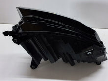 Load image into Gallery viewer, Frontscheinwerfer Skoda Enyaq 5LB941015A LED Links Scheinwerfer Headlight SCH2430146693zd