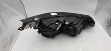 Laden Sie das Bild in den Galerie-Viewer, Frontscheinwerfer VW Golf VIII 5H1941059P LED Links Scheinwerfer Headlight SCH2437398931qc