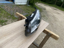 Laden Sie das Bild in den Galerie-Viewer, Frontscheinwerfer Nissan Qashqai I 26060-BR008 Links Scheinwerfer Headlight SCH2439252726hk
