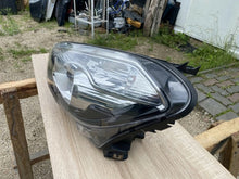 Laden Sie das Bild in den Galerie-Viewer, Frontscheinwerfer Nissan Qashqai I 26060-BR008 Links Scheinwerfer Headlight SCH2439252726hk