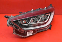 Laden Sie das Bild in den Galerie-Viewer, Frontscheinwerfer Toyota IV Yaris M-1111472-52-333 Links Scheinwerfer Headlight SCH2443323211wk