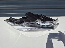 Load image into Gallery viewer, Frontscheinwerfer Toyota 4 Yaris EUK0-8 LED Links Scheinwerfer Headlight SCH2444067774ri