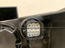 Laden Sie das Bild in den Galerie-Viewer, Frontscheinwerfer Kia Ev6 92102-CV1 92102-CV130 Rechts Scheinwerfer Headlight SCH2446125118ci