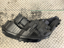 Laden Sie das Bild in den Galerie-Viewer, Frontscheinwerfer Kia Ev6 92102-CV1 92102-CV130 Rechts Scheinwerfer Headlight SCH2446125118ci