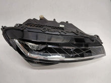Load image into Gallery viewer, Frontscheinwerfer Skoda Superb III 3V1941016E Rechts Scheinwerfer Headlight SCH2447871844re