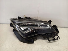Laden Sie das Bild in den Galerie-Viewer, Frontscheinwerfer Seat Ateca 576941008D Rechts Scheinwerfer Headlight SCH2448105255iv