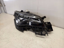 Laden Sie das Bild in den Galerie-Viewer, Frontscheinwerfer Seat Ateca 576941008D Rechts Scheinwerfer Headlight SCH2448105255iv