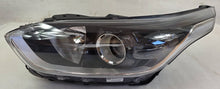 Laden Sie das Bild in den Galerie-Viewer, Frontscheinwerfer Kia Ceed 9101J7050 Links Scheinwerfer Headlight SCH2448703950tn