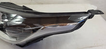 Laden Sie das Bild in den Galerie-Viewer, Frontscheinwerfer Kia Ceed 9101J7050 Links Scheinwerfer Headlight SCH2448703950tn