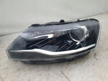 Laden Sie das Bild in den Galerie-Viewer, Frontscheinwerfer Skoda Rapid 5JB941015C Links Scheinwerfer Headlight SCH2449753532mt