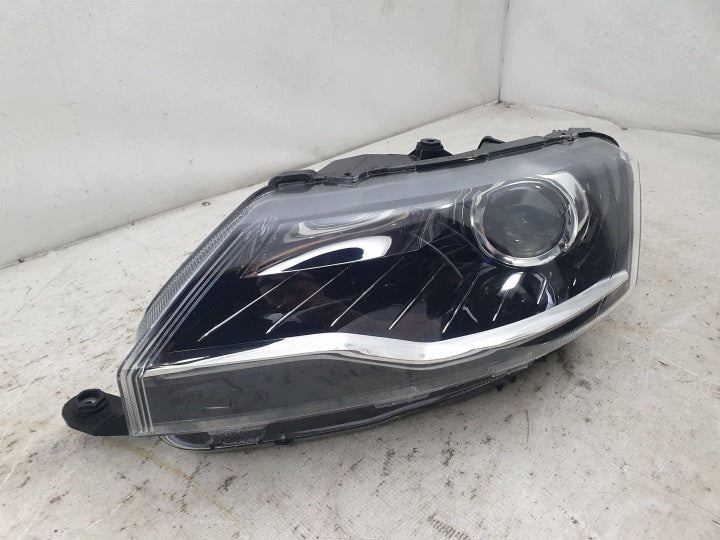 Frontscheinwerfer Skoda Rapid 5JB941015C Links Scheinwerfer Headlight SCH2449753532mt