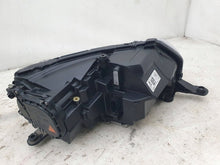 Laden Sie das Bild in den Galerie-Viewer, Frontscheinwerfer Skoda Rapid 5JB941015C Links Scheinwerfer Headlight SCH2449753532mt
