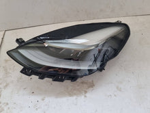 Laden Sie das Bild in den Galerie-Viewer, Frontscheinwerfer Tesla Model 3 151495200D LED Links Scheinwerfer Headlight SCH2456402992bc