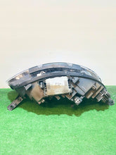 Laden Sie das Bild in den Galerie-Viewer, Frontscheinwerfer Kia Soul 92180J2000 Links Scheinwerfer Headlight SCH2468914208af