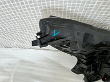 Load image into Gallery viewer, Frontscheinwerfer Renault Trafic III 260601217R Rechts Scheinwerfer Headlight SCH2471073303uj