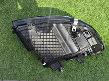 Laden Sie das Bild in den Galerie-Viewer, Frontscheinwerfer Mercedes-Benz W205 A2059065404KZ Links Scheinwerfer Headlight SCH2474772463wk