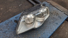 Load image into Gallery viewer, Frontscheinwerfer VW Passat 3C0941751K Links Scheinwerfer Headlight SCH2475738387ed