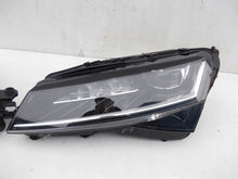 Laden Sie das Bild in den Galerie-Viewer, Frontscheinwerfer Skoda Superb III 3V1941015D 3V1941016D Ein Satz Headlight SCH2475830754ff