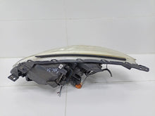 Laden Sie das Bild in den Galerie-Viewer, Frontscheinwerfer Mazda 5 SKU26253 Rechts Scheinwerfer Headlight SCH2482763751yo
