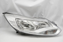 Laden Sie das Bild in den Galerie-Viewer, Frontscheinwerfer Ford Focus III BM51-13W029-NB Rechts Scheinwerfer Headlight SCH2488977798mw