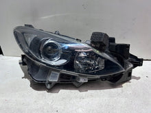 Laden Sie das Bild in den Galerie-Viewer, Frontscheinwerfer Mazda 3 BHR151030 Rechts Scheinwerfer Headlight SCH2492702985iy