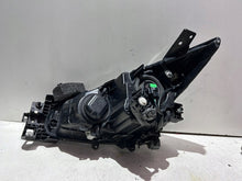 Laden Sie das Bild in den Galerie-Viewer, Frontscheinwerfer Mazda 3 BHR151030 Rechts Scheinwerfer Headlight SCH2492702985iy