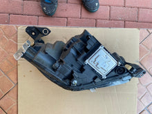 Laden Sie das Bild in den Galerie-Viewer, Frontscheinwerfer Opel Corsa F 9851263780 LED Links Scheinwerfer Headlight SCH2496540784vf