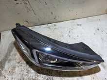 Laden Sie das Bild in den Galerie-Viewer, Frontscheinwerfer Hyundai Tucson 18238020772 Rechts Scheinwerfer Headlight SCH2499600422ai