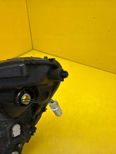 Laden Sie das Bild in den Galerie-Viewer, Frontscheinwerfer Volvo V60 S60 31299991 Xenon Rechts Scheinwerfer Headlight SCH2501599442hv