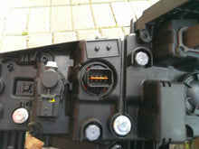 Load image into Gallery viewer, Frontscheinwerfer Ssangyong Korando 8310237201 LED Rechts Scheinwerfer Headlight SCH2510051237jg