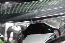 Laden Sie das Bild in den Galerie-Viewer, Frontscheinwerfer Skoda Octavia IV 5E4941035 Links Scheinwerfer Headlight SCH2511117798dy