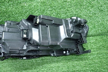 Laden Sie das Bild in den Galerie-Viewer, Frontscheinwerfer Skoda Octavia IV 5E4941035 Links Scheinwerfer Headlight SCH2511117798dy