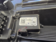 Laden Sie das Bild in den Galerie-Viewer, Frontscheinwerfer Hyundai Kona HF921-61020 LED Rechts Scheinwerfer Headlight SCH2511957431yf