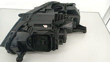 Load image into Gallery viewer, Frontscheinwerfer VW Passat 3G1941035Q LED Links Scheinwerfer Headlight SCH2513953207eq