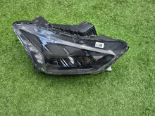 Load image into Gallery viewer, Frontscheinwerfer Hyundai Bayon 92102 Q0600 LED Rechts Scheinwerfer Headlight SCH2515753760pf