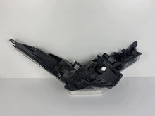 Laden Sie das Bild in den Galerie-Viewer, Frontscheinwerfer Toyota Chr 81150YP280 LED Links Scheinwerfer Headlight SCH2516991551qk