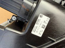 Laden Sie das Bild in den Galerie-Viewer, Frontscheinwerfer Skoda 5LB941010 Rechts Scheinwerfer Headlight SCH2519466020ha