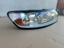 Load image into Gallery viewer, Frontscheinwerfer Volvo S40 II 31265695 Rechts Scheinwerfer Headlight SCH2520935547on