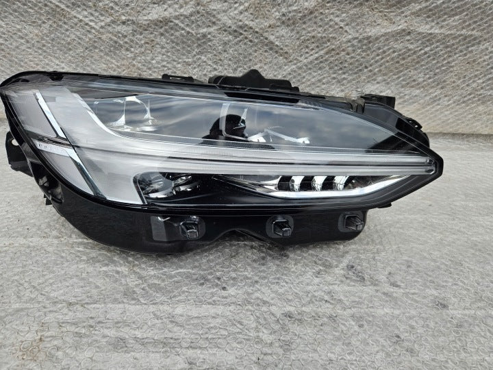 Frontscheinwerfer Volvo S90 V90 31468907 Rechts Scheinwerfer Headlight SCH2521433798vj